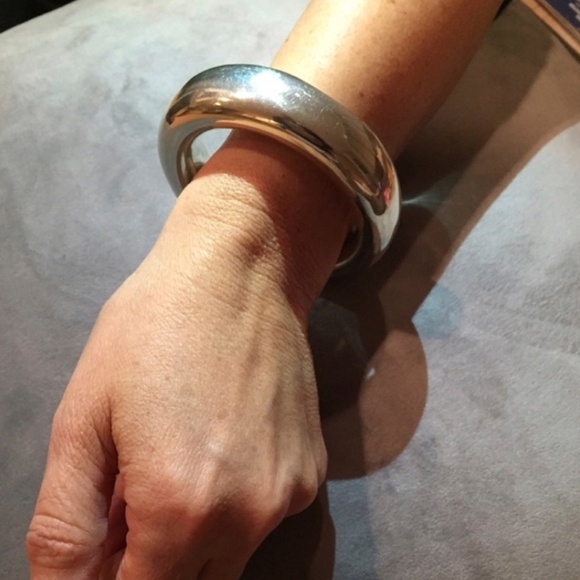 TIFFANY & CO. Vintage Peretti Sterling Silver (925) Doughnut Bangle - Picture 15 of 15